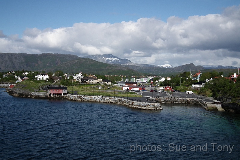 day10 0069.jpg - Bronnoysund is an attractive village - this is looking out from the back of the boat